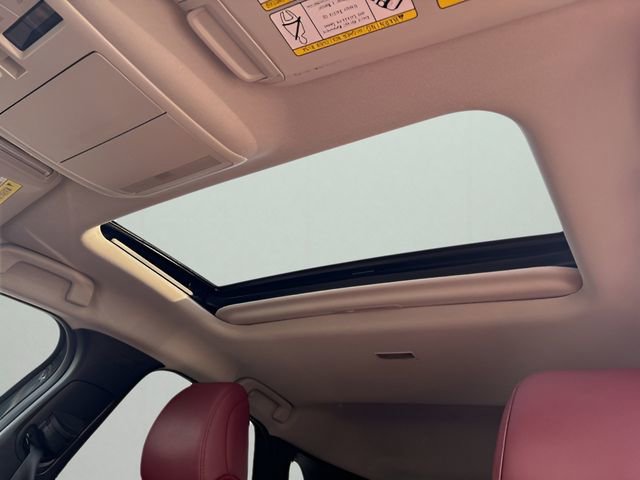 Used 2022 MAZDA CX-30 AWD 2.5 S w/ Preferred Package image 31