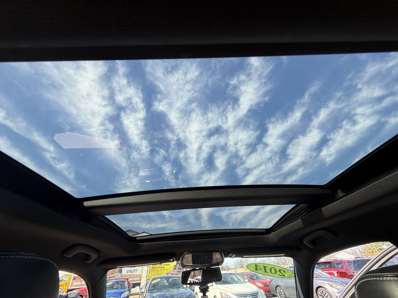 Used 2014 Chrysler 300 S RWD image 22