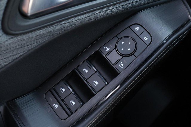 Certified 2023 Nissan Rogue SV AWD/4WD image 17
