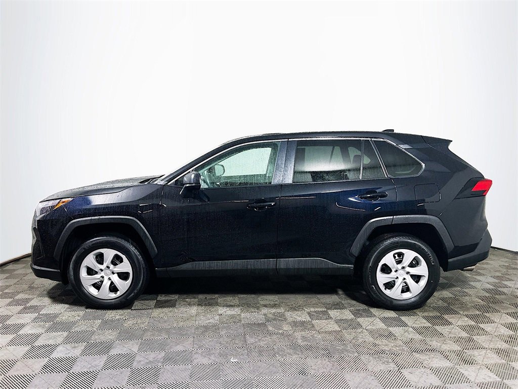 Certified 2025 Toyota RAV4 LE image 5