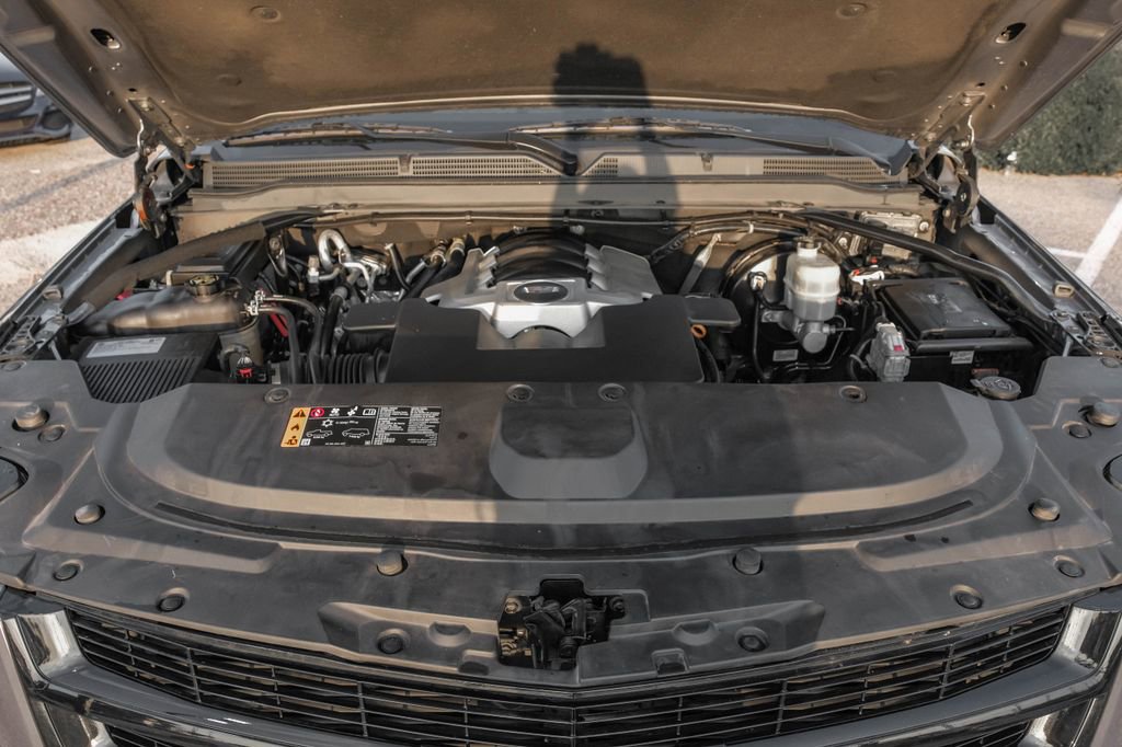 Used 2020 Cadillac Escalade ESV Luxury w/ Escalade Sport Edition image 57