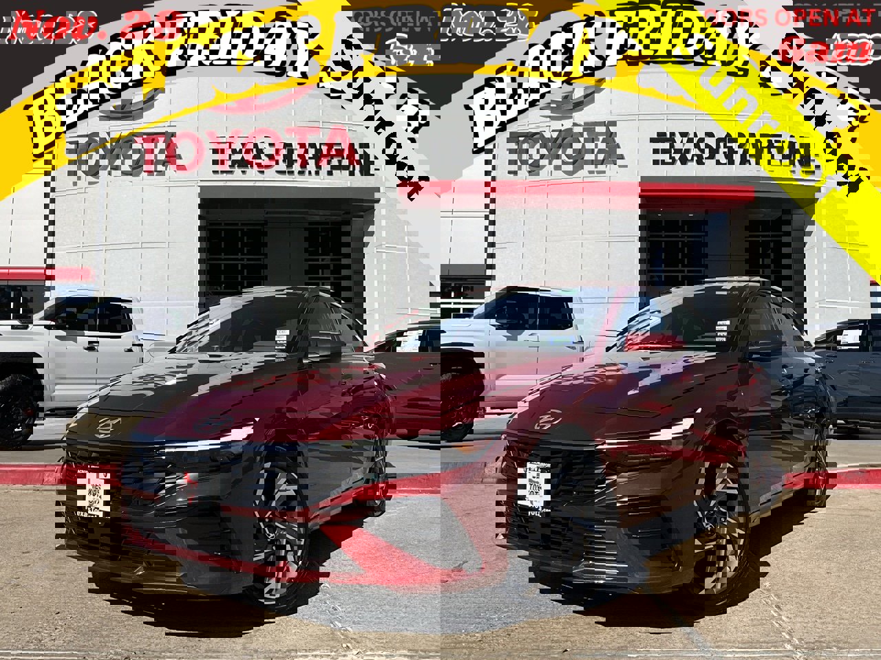 Used 2025 Hyundai Elantra SEL