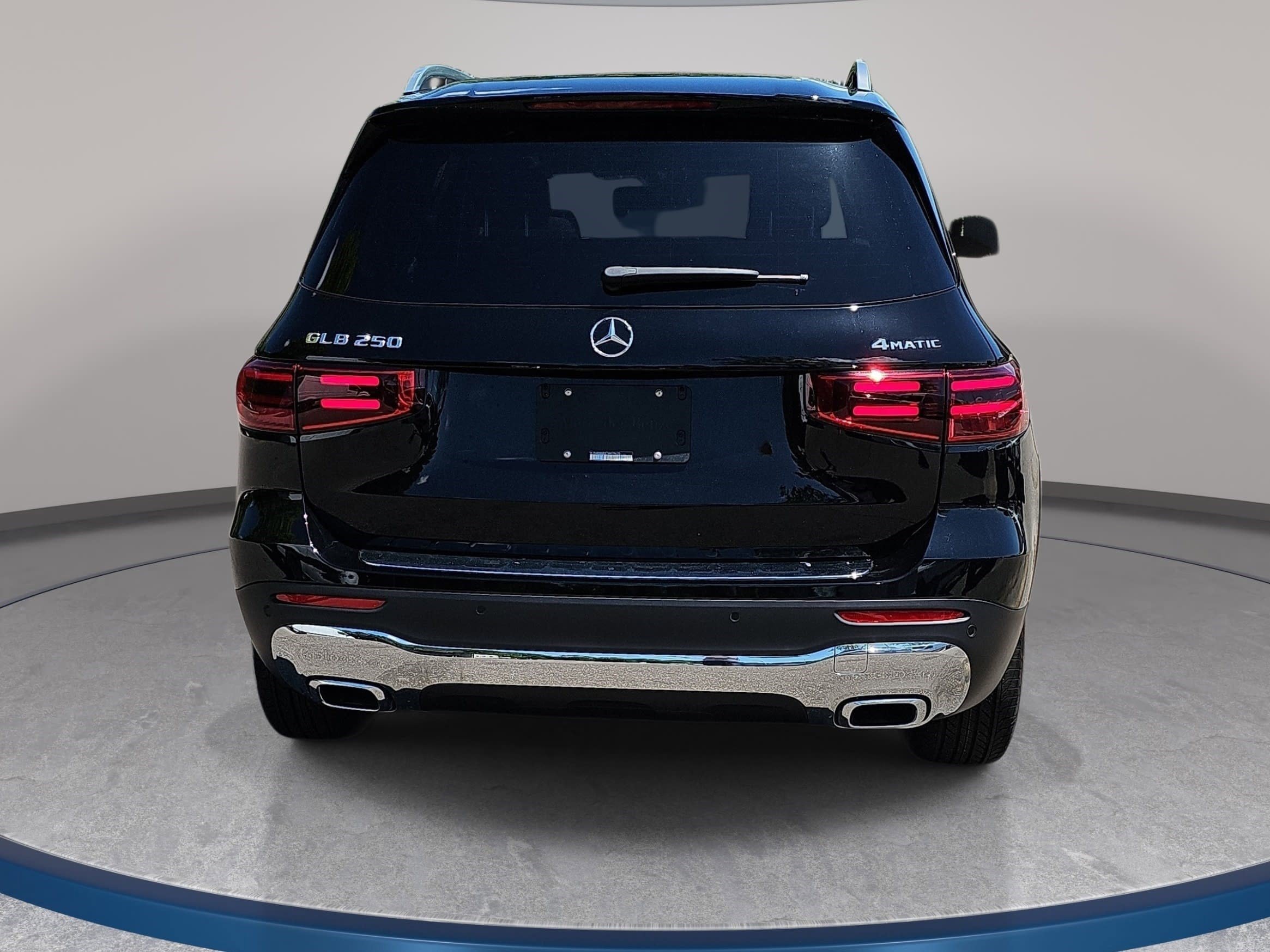 New 2026 Mercedes-Benz GLB 250 4MATIC image 6