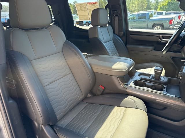 Used 2024 Chevrolet Silverado 1500 ZR2 w/ Technology Package image 32