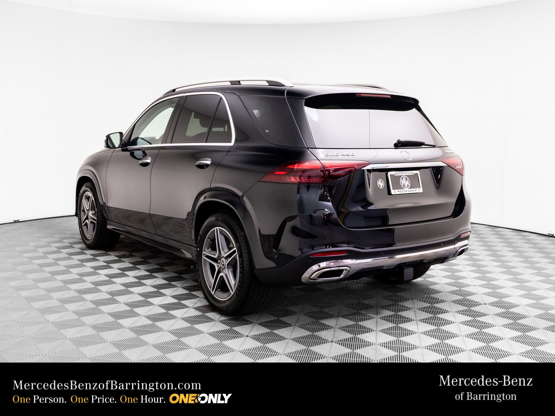 New 2026 Mercedes-Benz GLE 450 4MATIC image 3