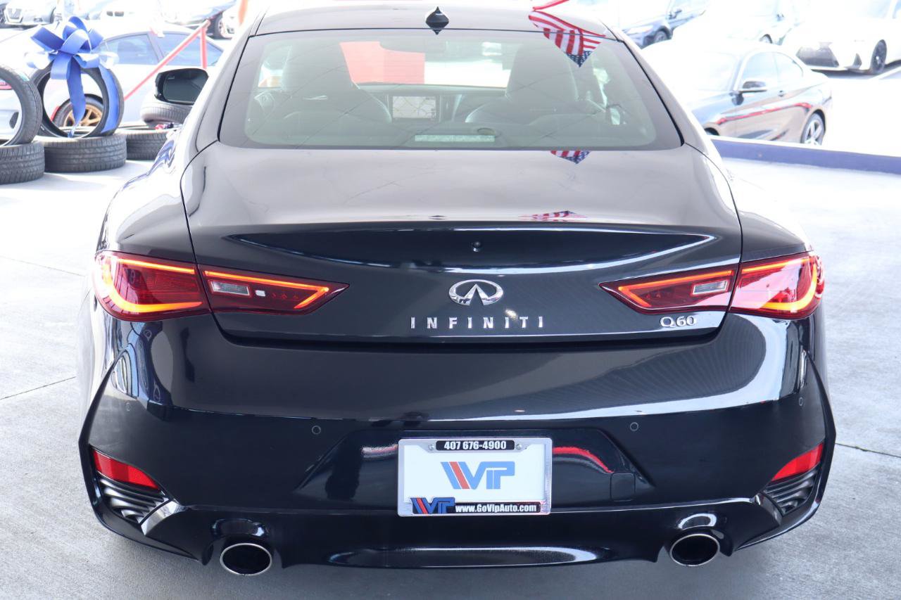 Used 2020 INFINITI Q60 3.0t Luxe w/ Essential Package RWD image 6