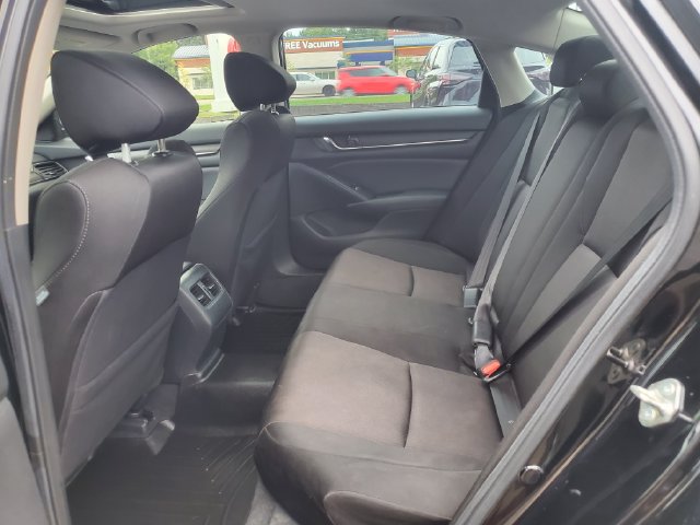 Used 2020 Honda Accord EX image 7