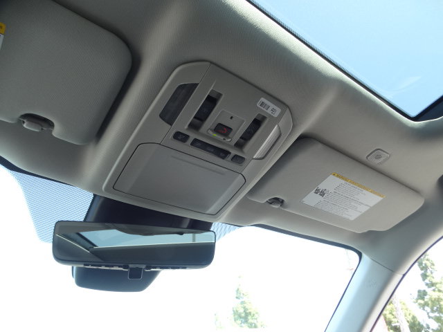 New 2026 Toyota Highlander Platinum AWD/4WD image 26