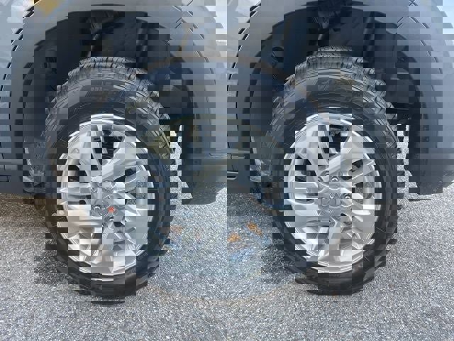 New 2026 Hyundai Venue SE image 38