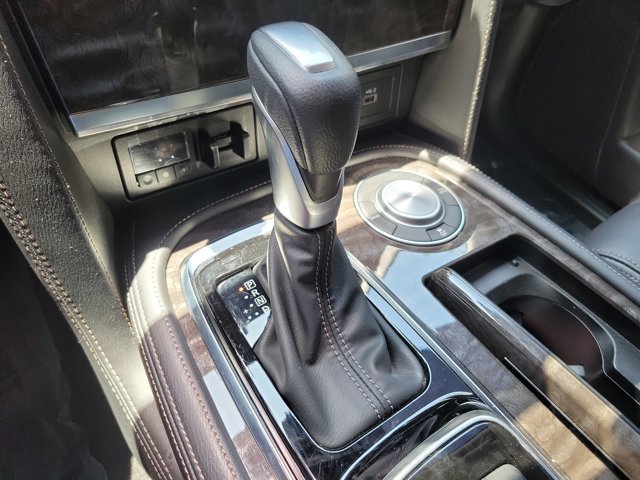 Used 2024 Nissan Armada Platinum w/ Captain's Chairs Package RWD image 24