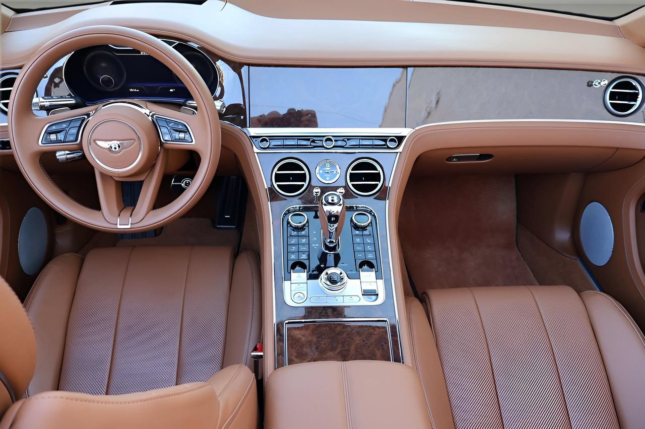 Certified 2024 Bentley Continental GT AWD/4WD image 4