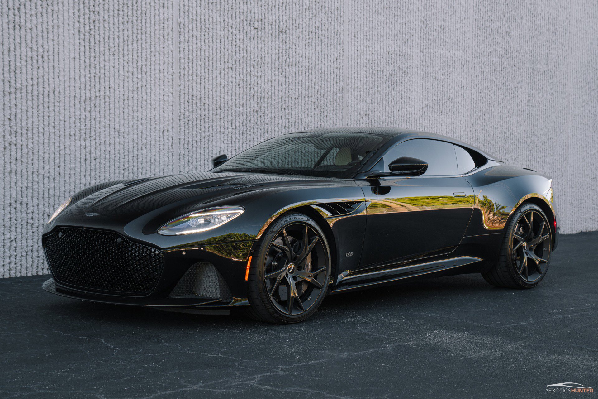 Used 2019 Aston Martin DBS Superleggera