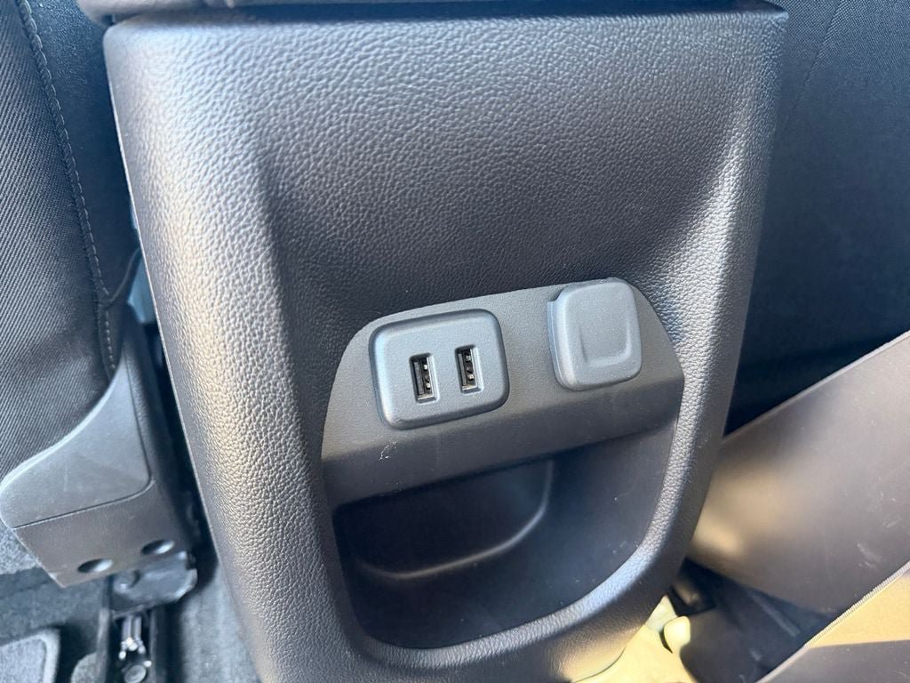 Used 2018 GMC Canyon SLE AWD/4WD image 32