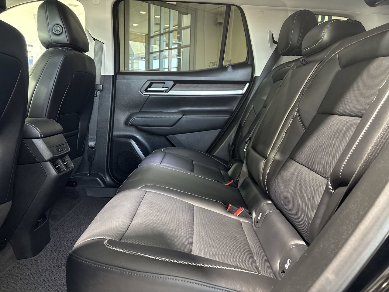 Used 2026 GMC Terrain Denali AWD/4WD image 24