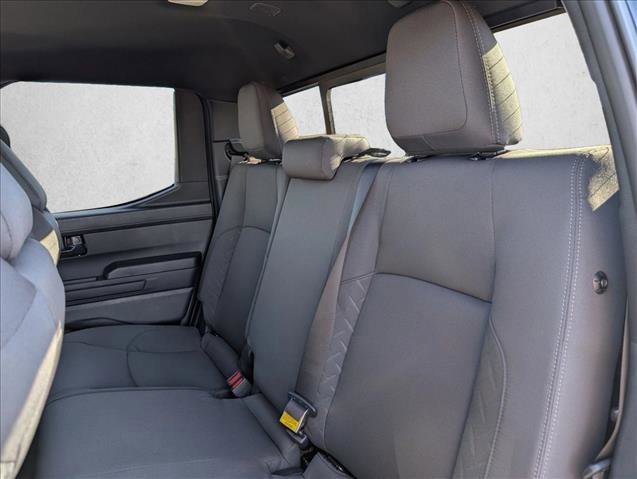 Certified 2025 Toyota Tacoma SR5 AWD/4WD image 23