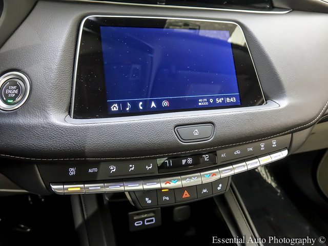 Certified 2023 Cadillac XT4 Luxury w/ Cold Weather Package image 14