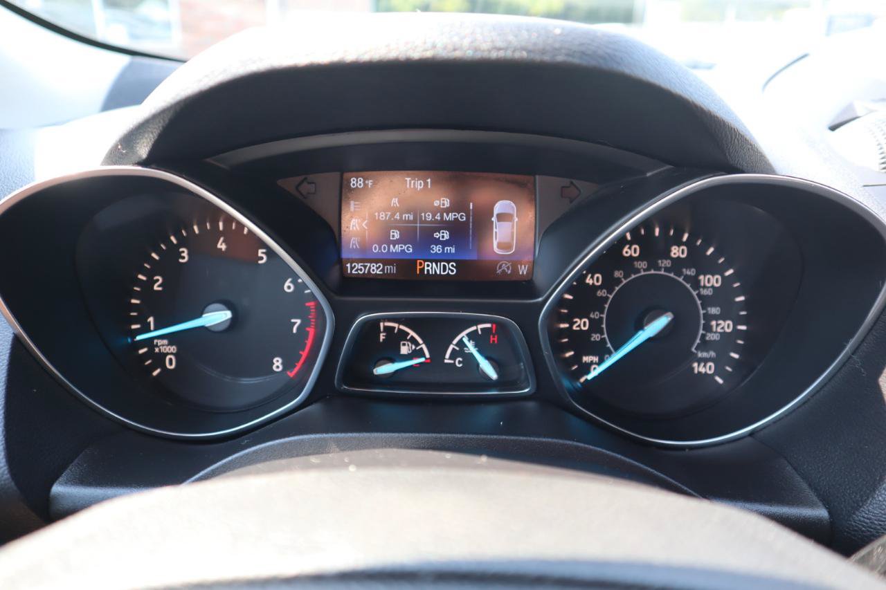 Used 2019 Ford Escape SE FWD image 23