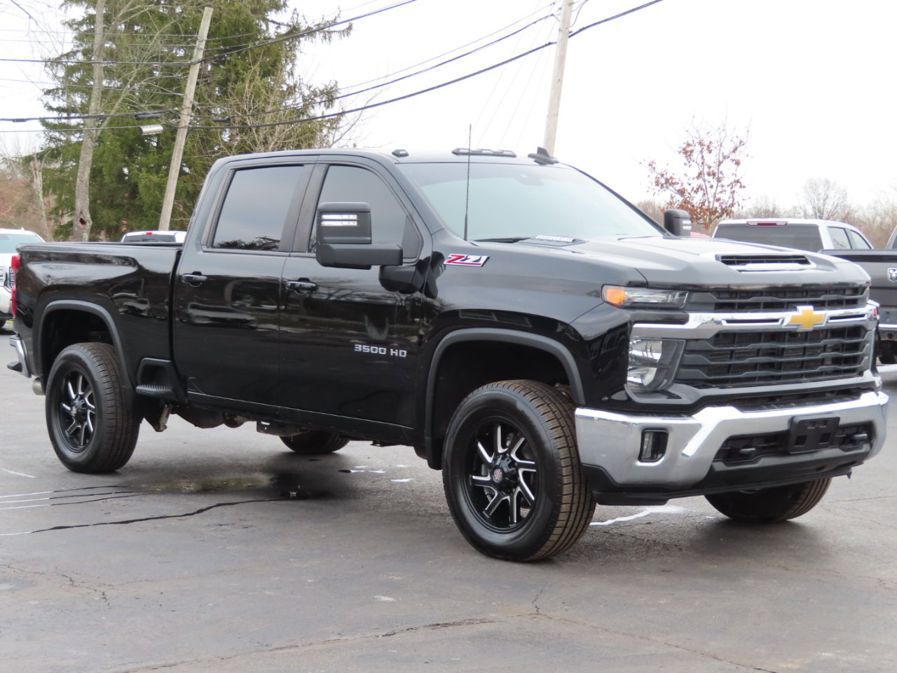 Used 2024 Chevrolet Silverado 3500 LT w/ Safety Package image 52