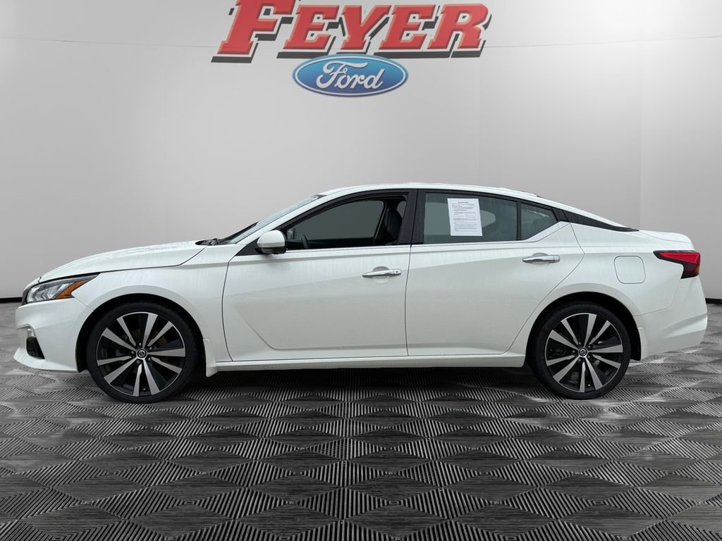 Used 2021 Nissan Altima 2.5 Platinum image 2
