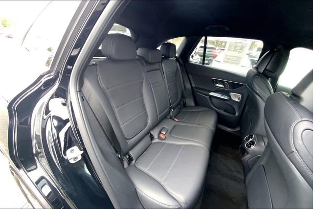 Used 2026 Mercedes-Benz GLC 300 4MATIC image 15