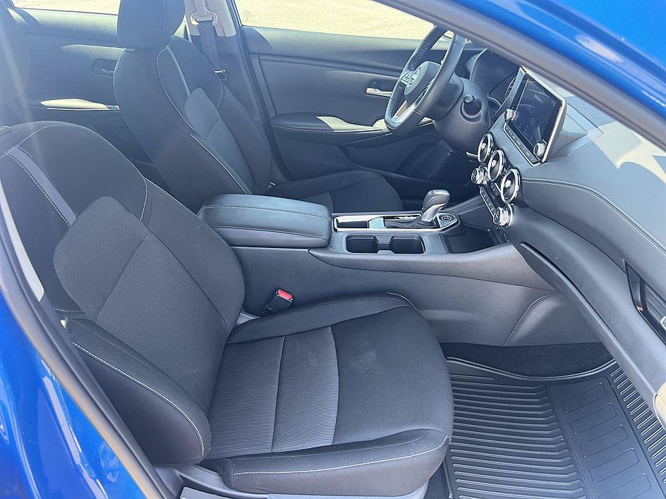 Used 2025 Nissan Sentra SV w/ All-Weather Package FWD image 17