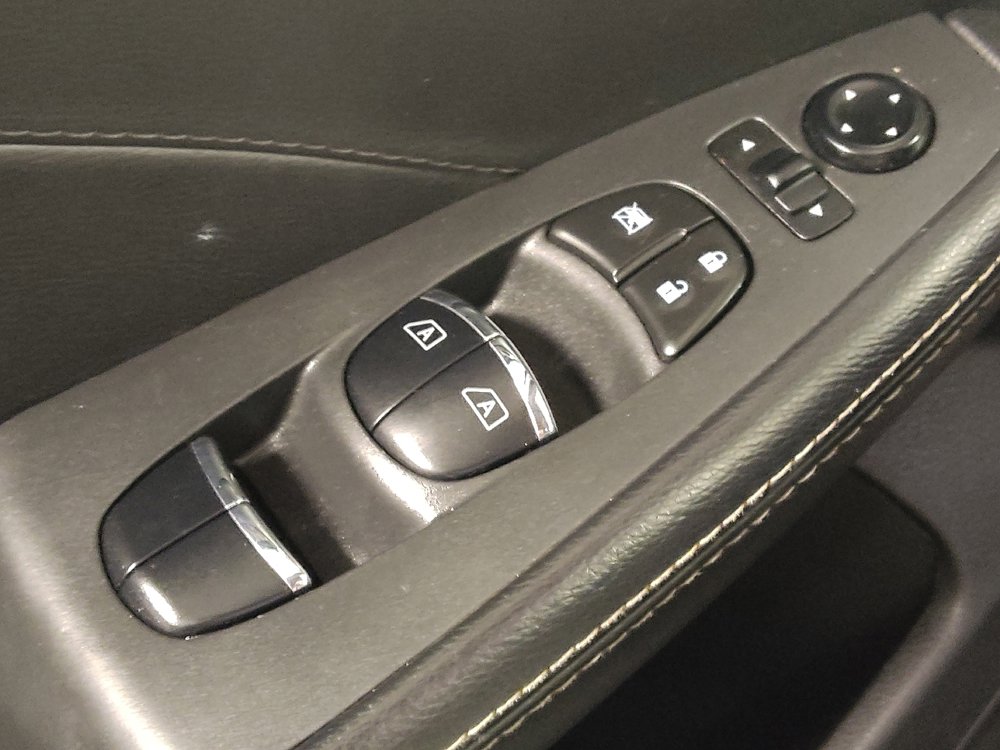 Used 2022 Nissan Maxima SV w/ Floor Mat Group image 27