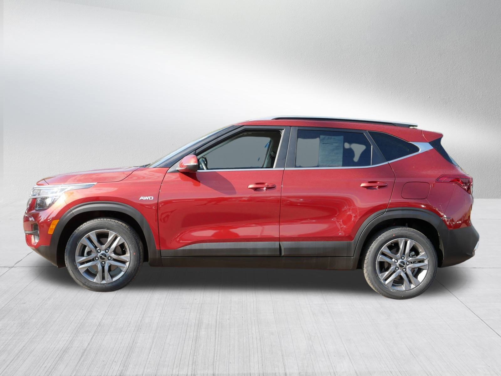 Certified 2023 Kia Seltos S w/ Navigation Package image 4