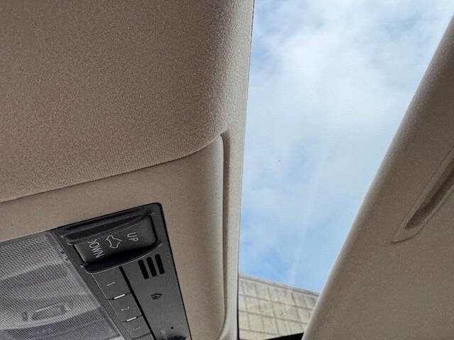 Used 2012 Lexus LS 460 image 53