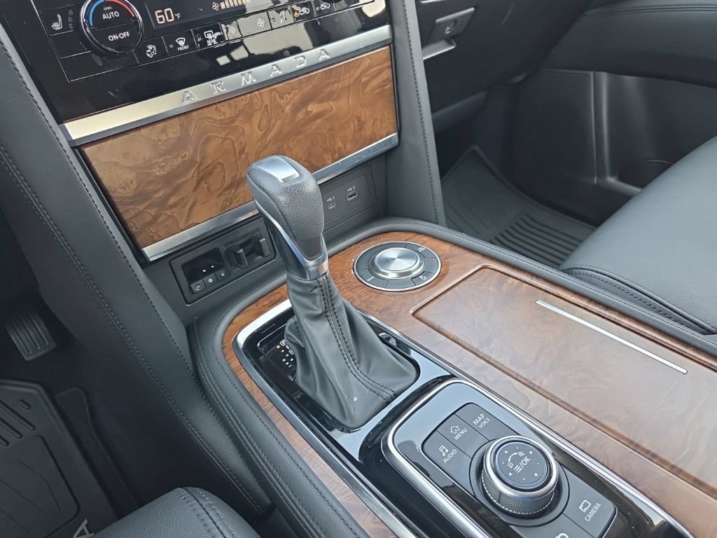 Used 2023 Nissan Armada SL w/ Captain's Chairs Package RWD image 30