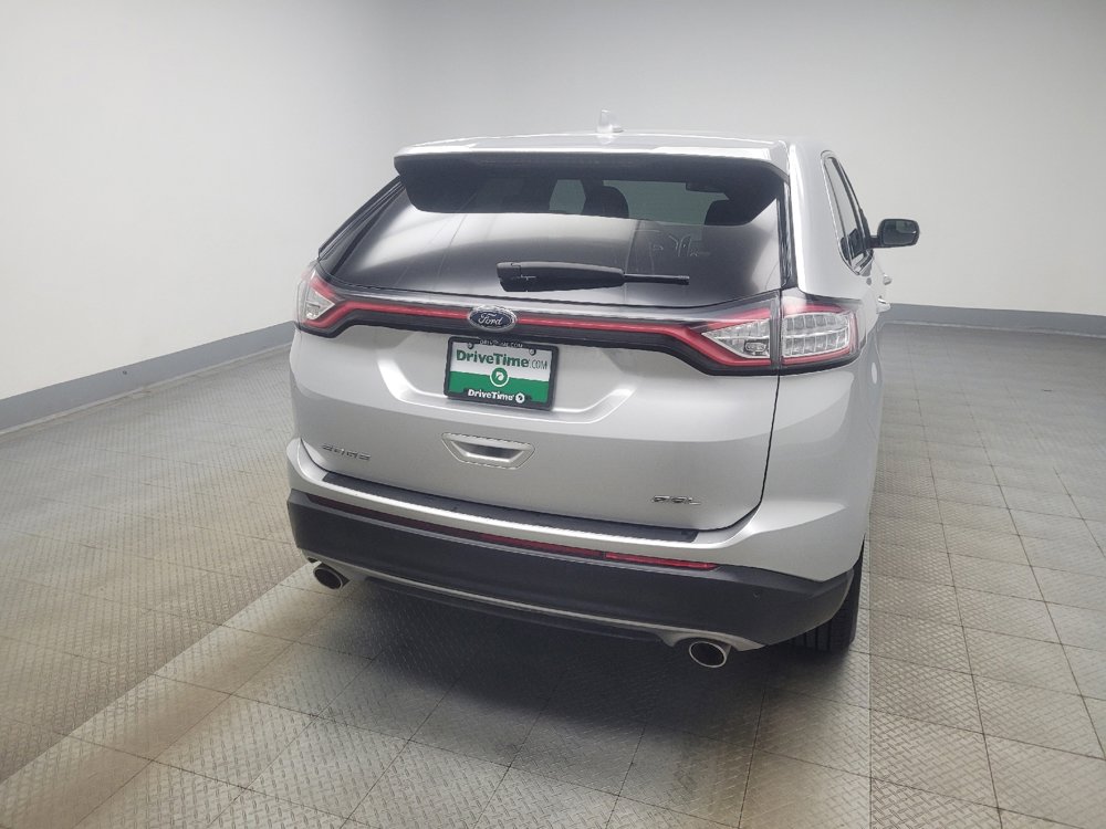 Used 2018 Ford Edge SEL FWD image 9