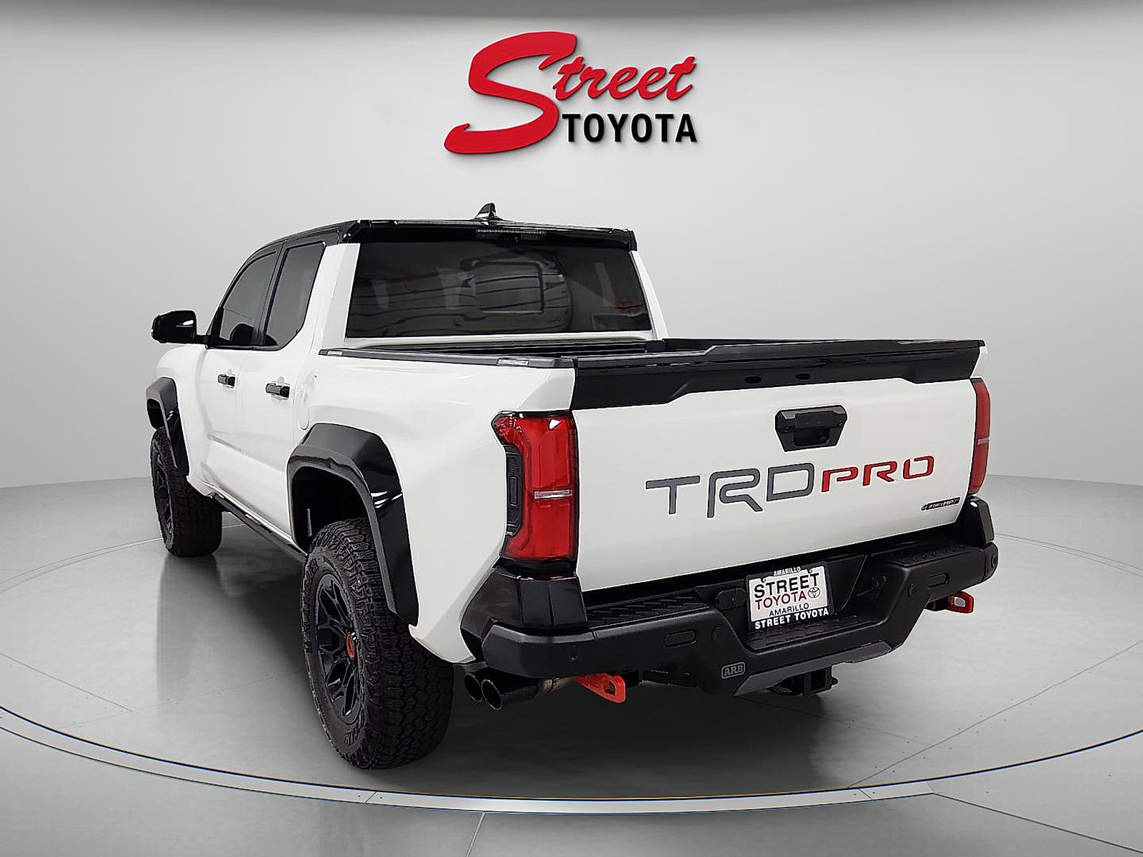 Certified 2025 Toyota Tacoma TRD Pro AWD/4WD image 2