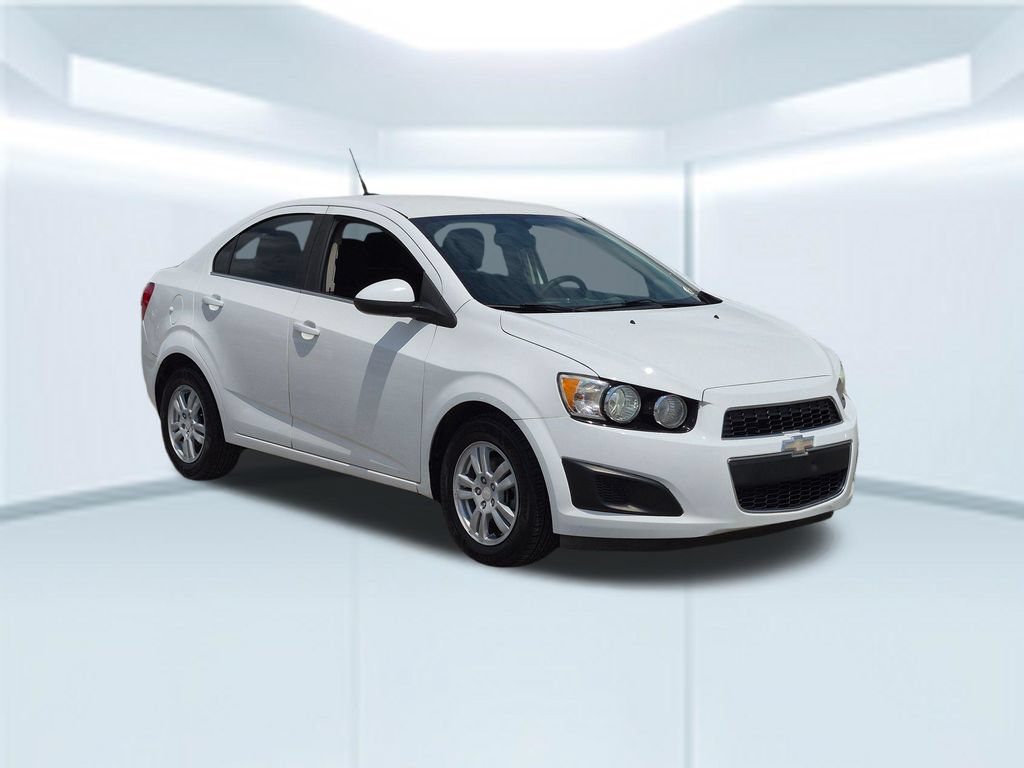 Used 2014 Chevrolet Sonic LT FWD image 8