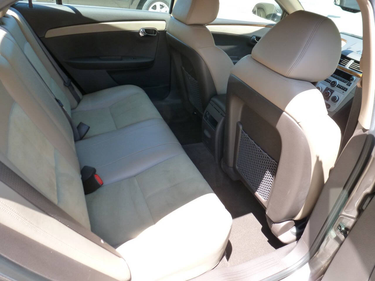 Used 2010 Chevrolet Malibu LT w/ HFV6 Engine Package FWD image 12