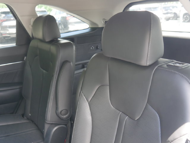 Used 2025 Kia Sorento SX FWD image 41