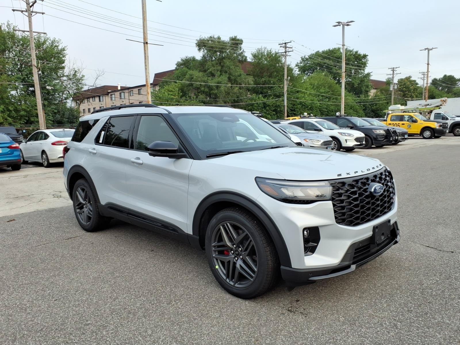 New 2026 Ford Explorer ST w/ Sun And Sound Package