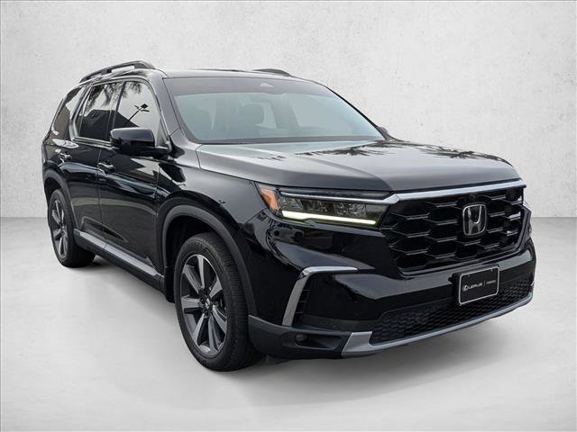 Used 2023 Honda Pilot Elite image 4