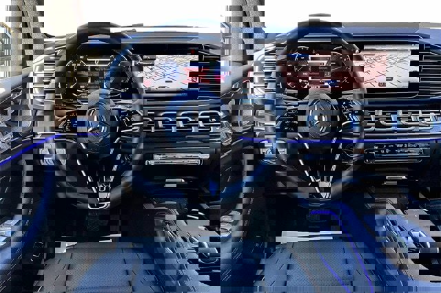 Certified 2025 Mercedes-Benz GLE 350 4MATIC image 11