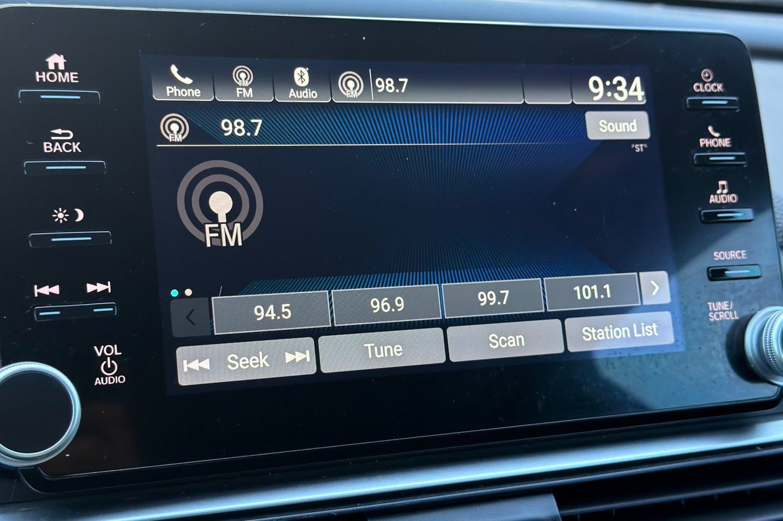 Used 2021 Honda Accord Sport image 19