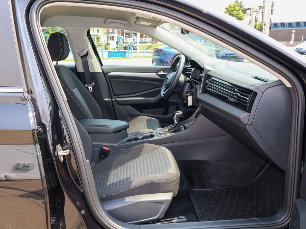 Certified 2026 Volkswagen Jetta S FWD image 26