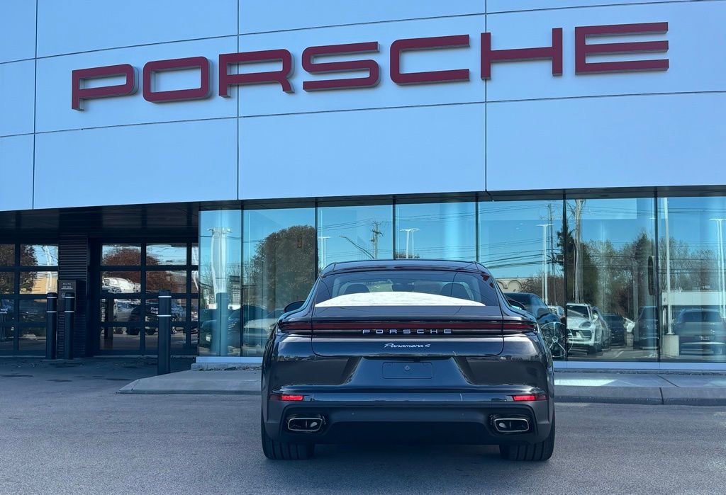 New 2026 Porsche Panamera image 8