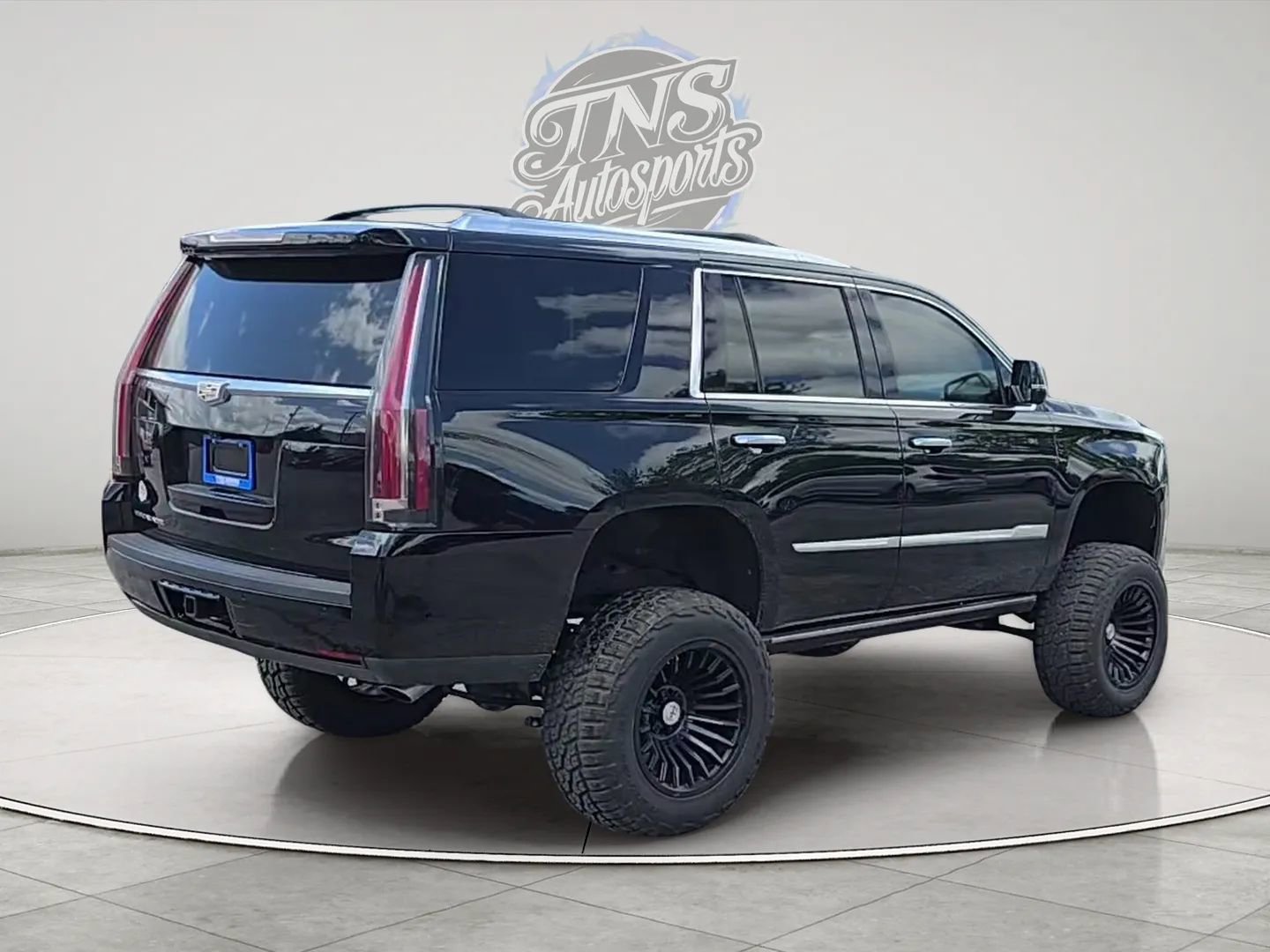 Used 2019 Cadillac Escalade Platinum AWD/4WD image 5