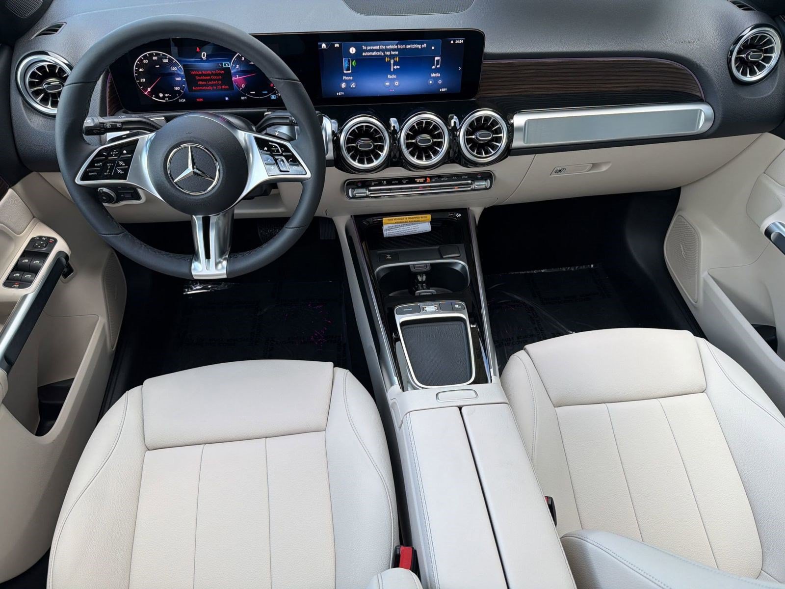 Used 2026 Mercedes-Benz GLB 250 image 15
