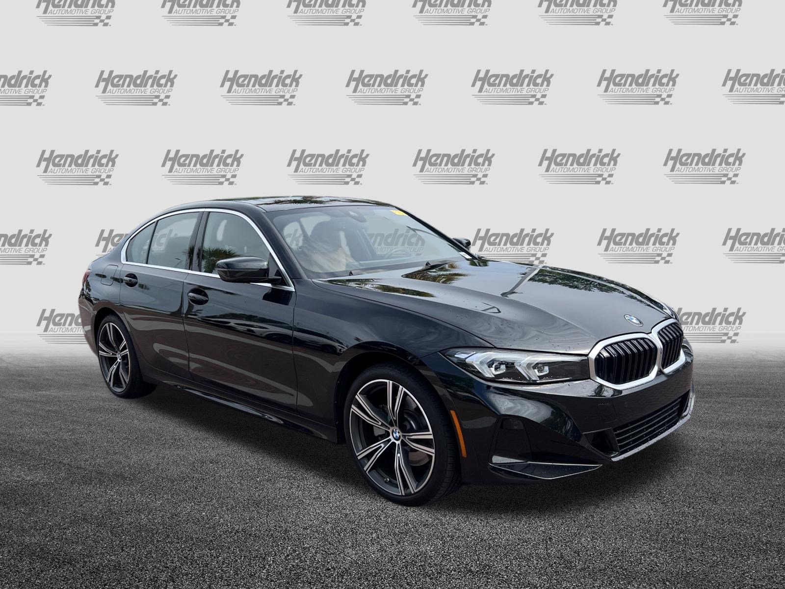 Certified 2024 BMW 330i Sedan RWD image 2