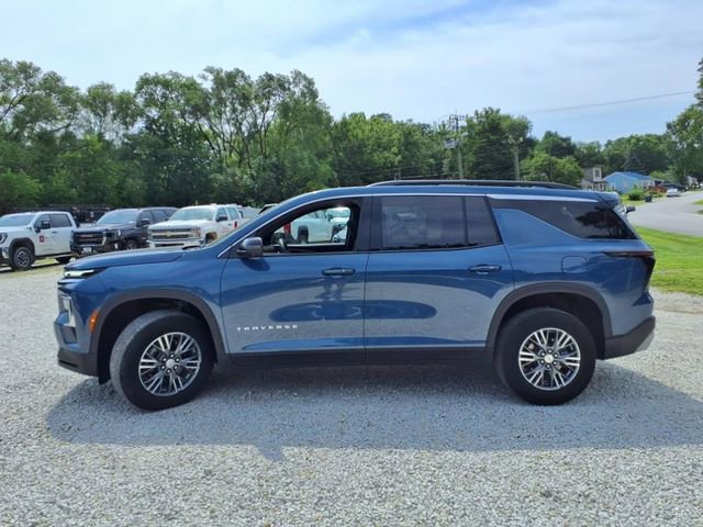 Used 2024 Chevrolet Traverse LT image 12
