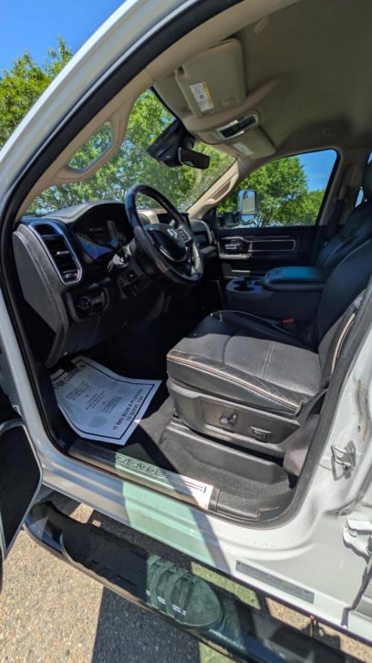 Used 2020 RAM 3500 Laramie AWD/4WD image 14