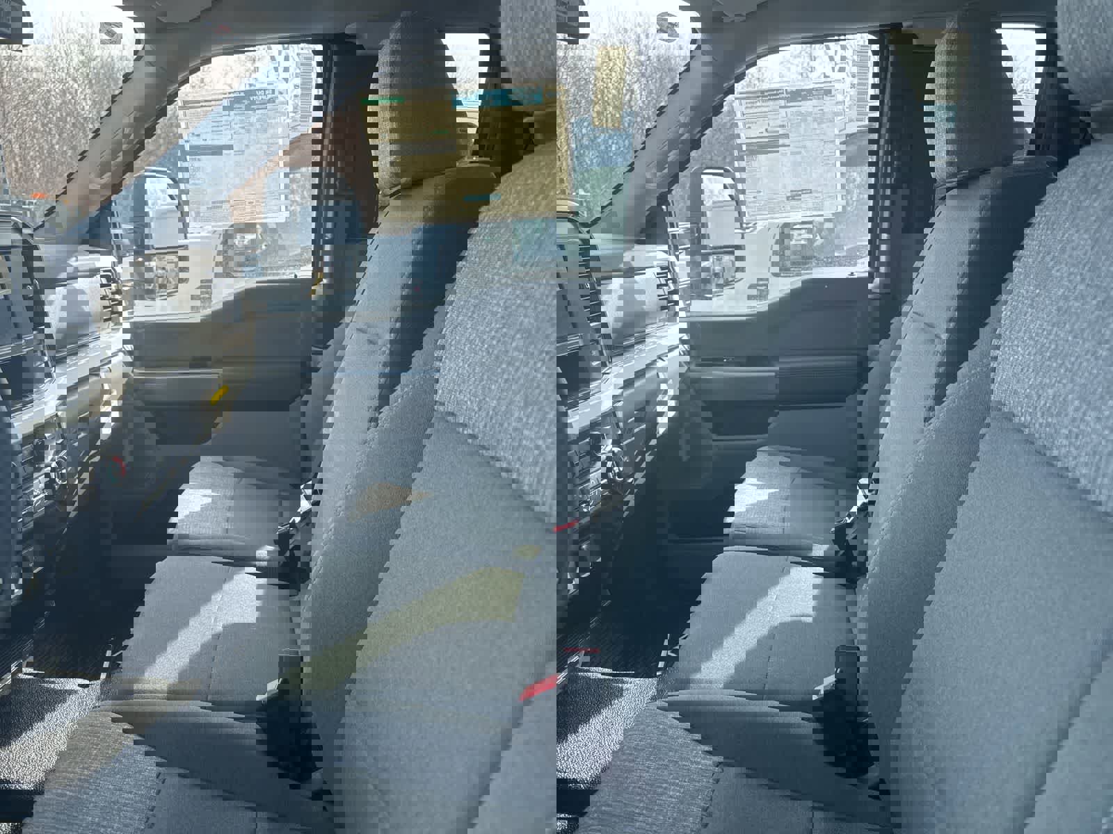 New 2025 Ford F250 XLT w/ FX4 Off-Road Package image 27