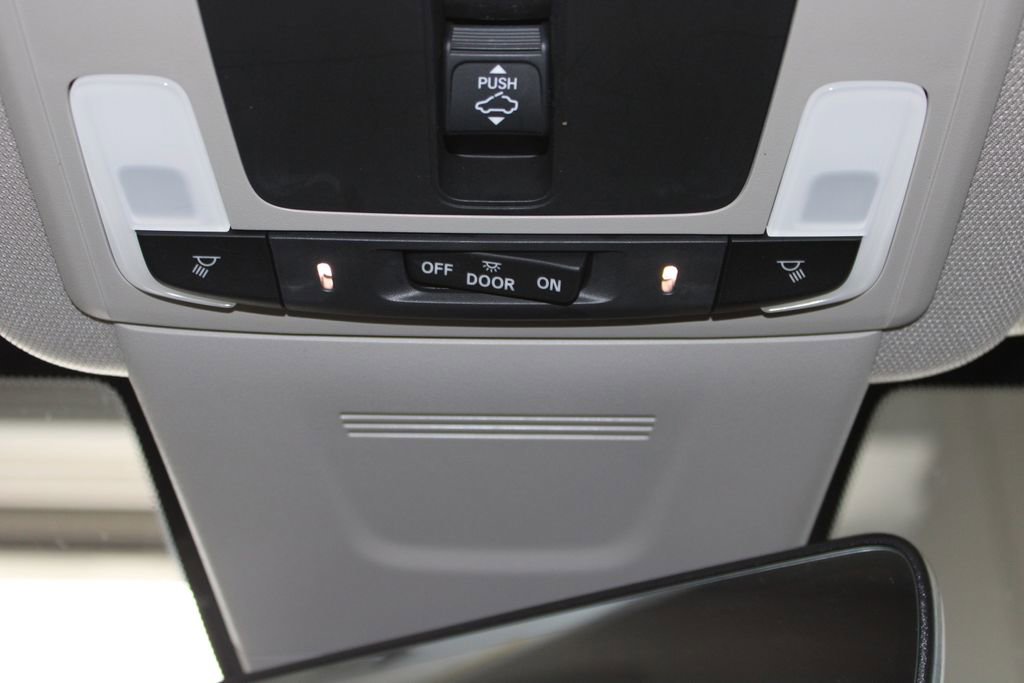 Used 2023 Honda CR-V EX-L image 39