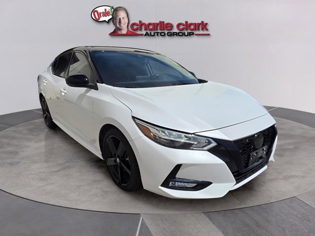 Certified 2022 Nissan Sentra SR w/ Midnight Edition FWD image 8
