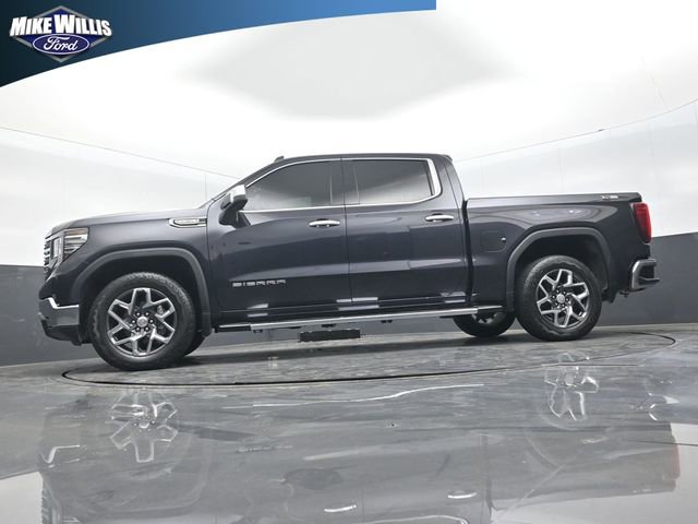 Used 2023 GMC Sierra 1500 SLT w/ SLT Premium Package AWD/4WD image 20