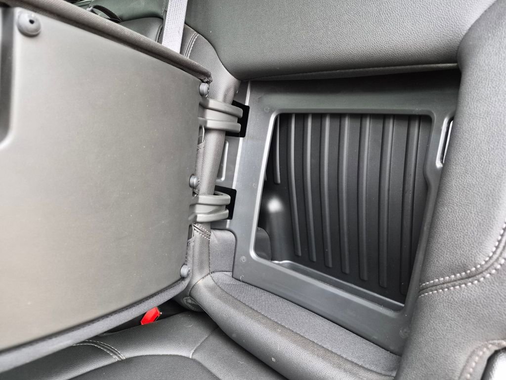 Used 2021 Chevrolet Silverado 1500 LT Trail Boss w/ Convenience Package II AWD/4WD image 37